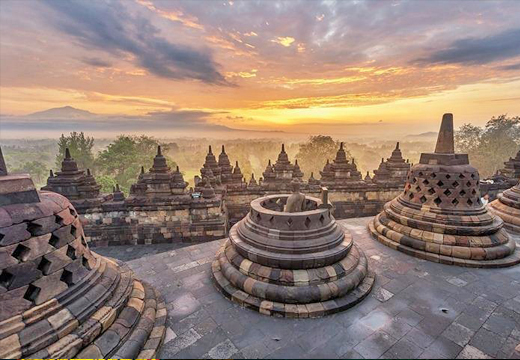 Yogyakarta Private Tour : Borobudur Temple , Prambanan Temple and Merapi Volcano Mountain